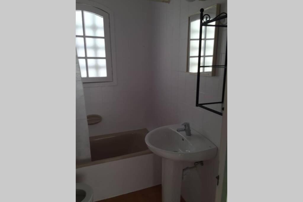 Appartamento Acogedor Apartamento En Son Parc, A 5 Min De Playa Esterno foto